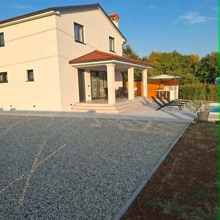 Eroa Villa Zminj