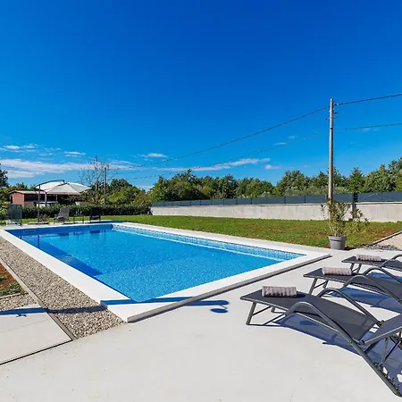 Villa Eroa Zminj