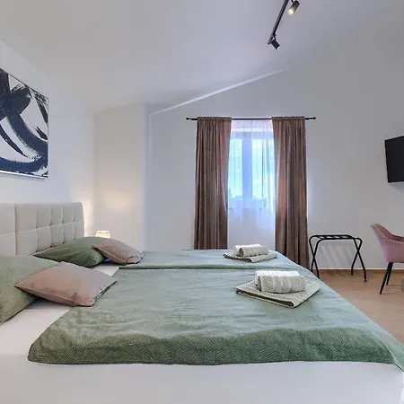 Eroa Villa